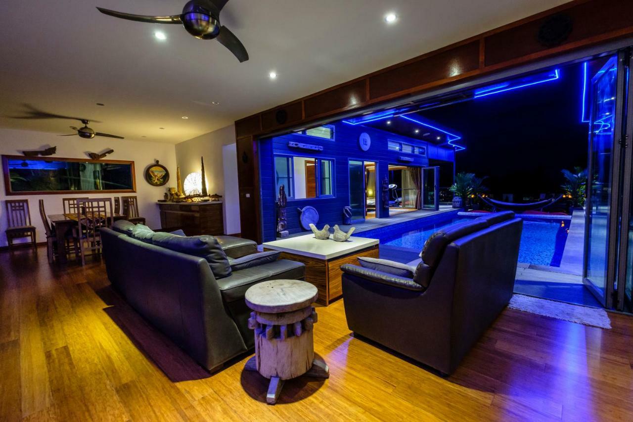 Stunning Villa With Ocean Views And Free Car Lamai Exteriér fotografie